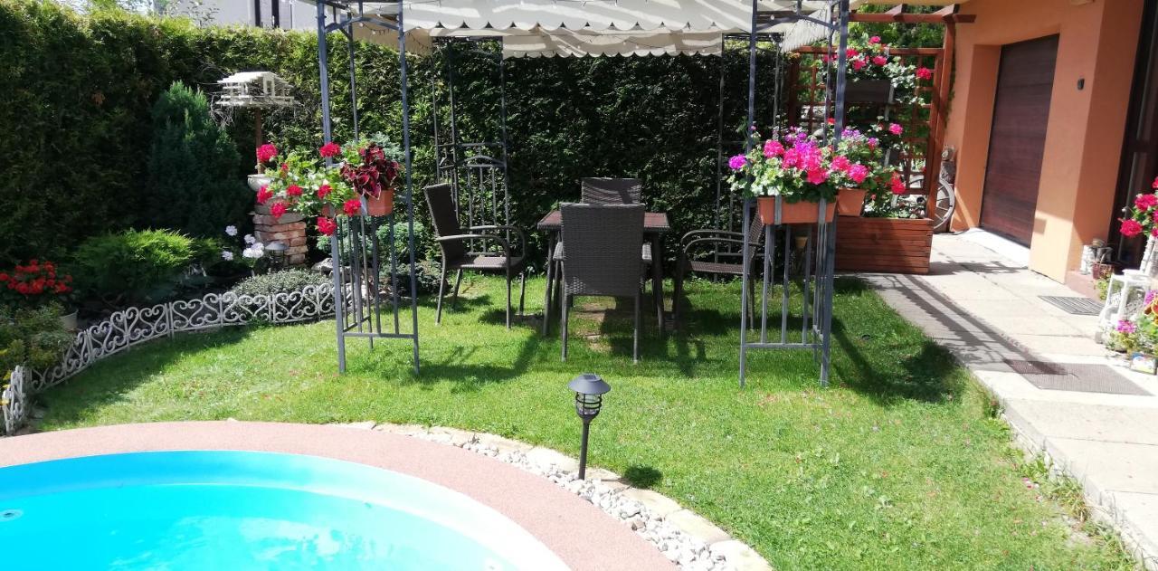 Apartmany U Jirousu Рокитніце-над-Їзероу Екстер'єр фото