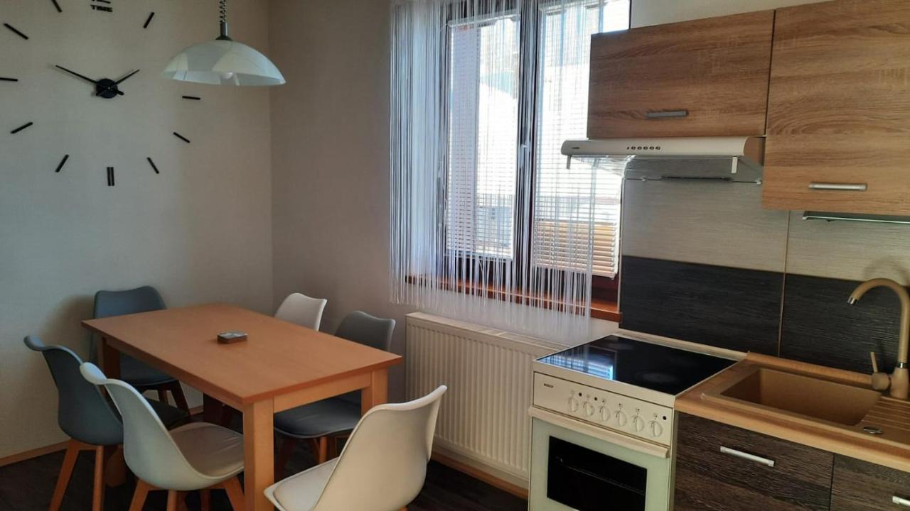 Apartmany U Jirousu Рокитніце-над-Їзероу Екстер'єр фото