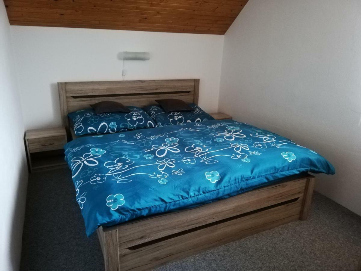 Apartmany U Jirousu Рокитніце-над-Їзероу Екстер'єр фото